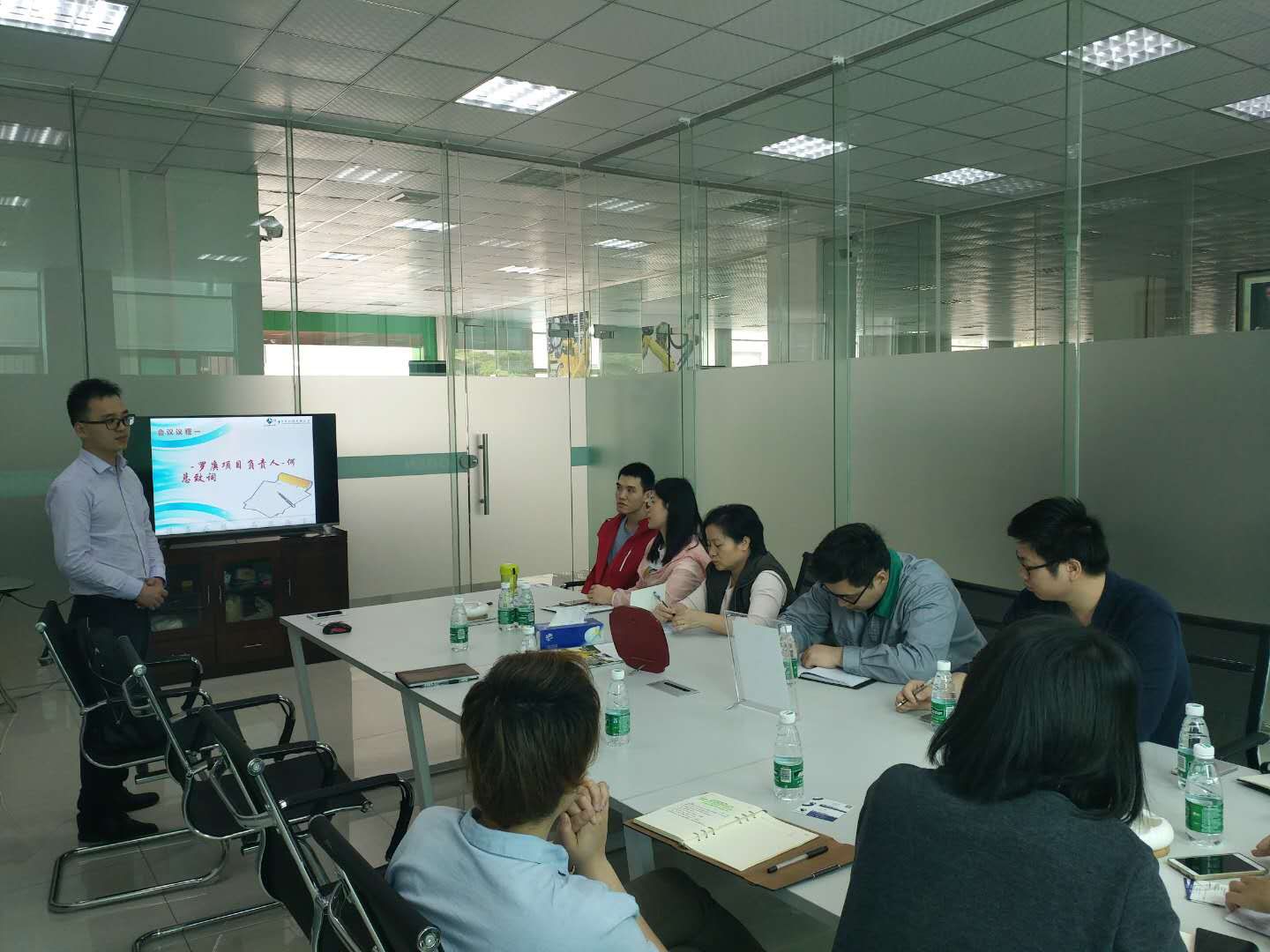 祝贺罗庚机器人签约顺景爱游戏官方网站-爱游戏（中国）
